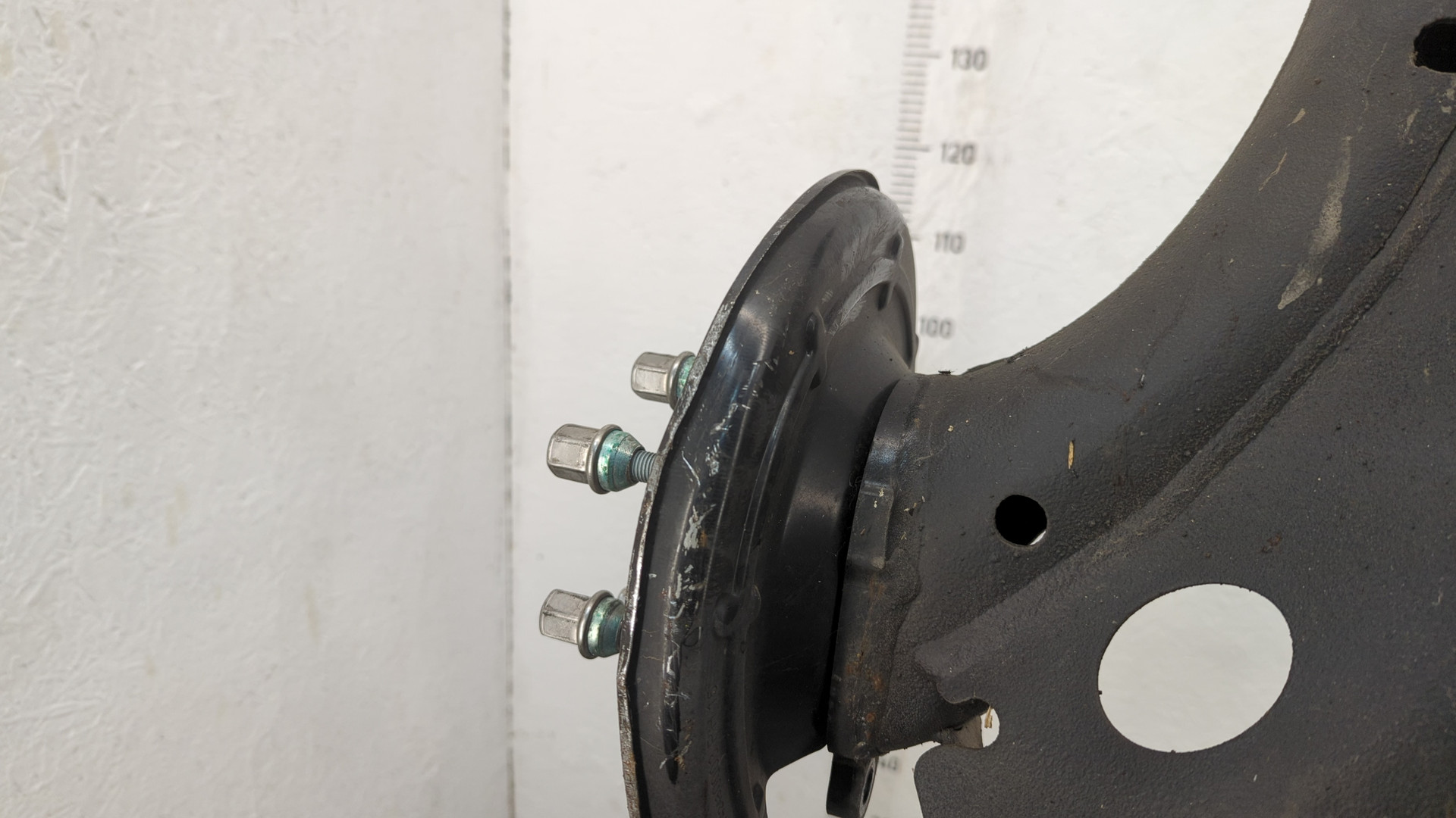 Балка задняя