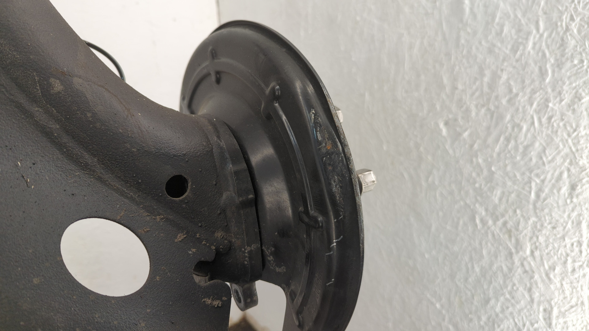 Балка задняя