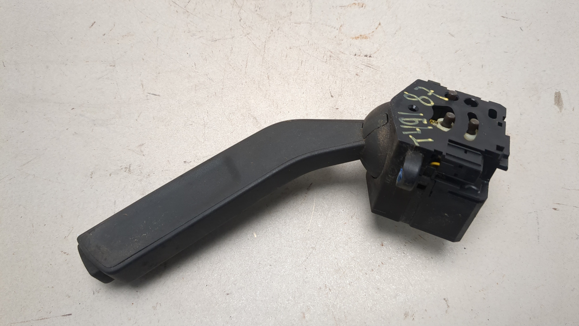 Переключатель круиз контроля