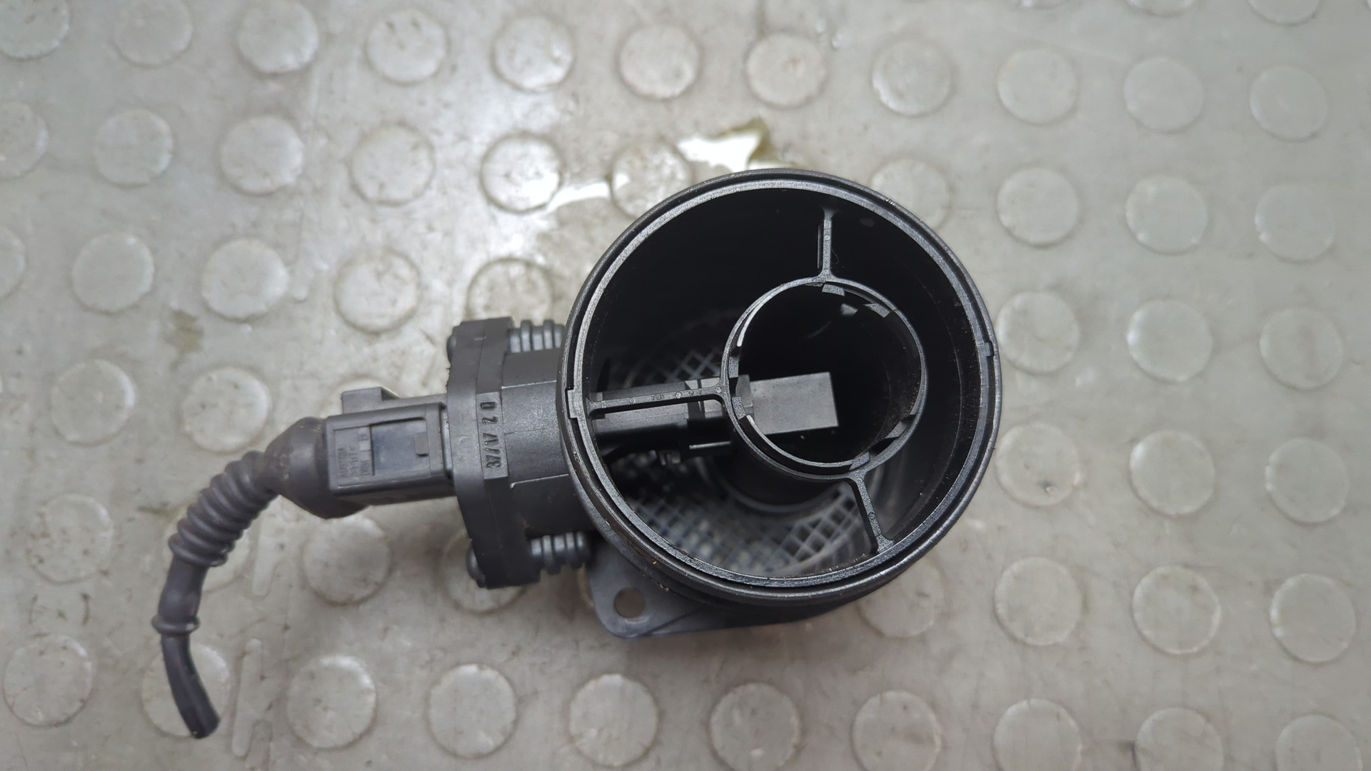 Расходомер воздуха (ДМРВ)