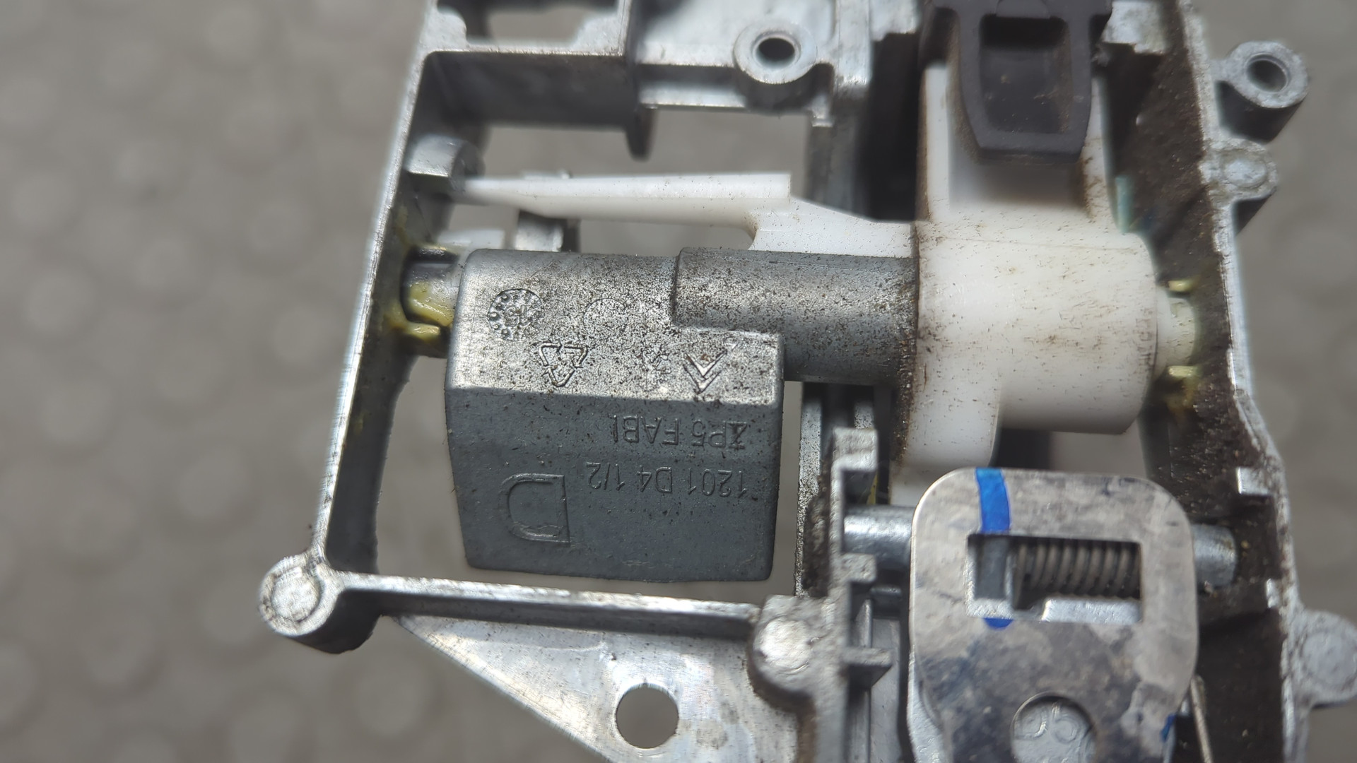 Ручка двери наружная