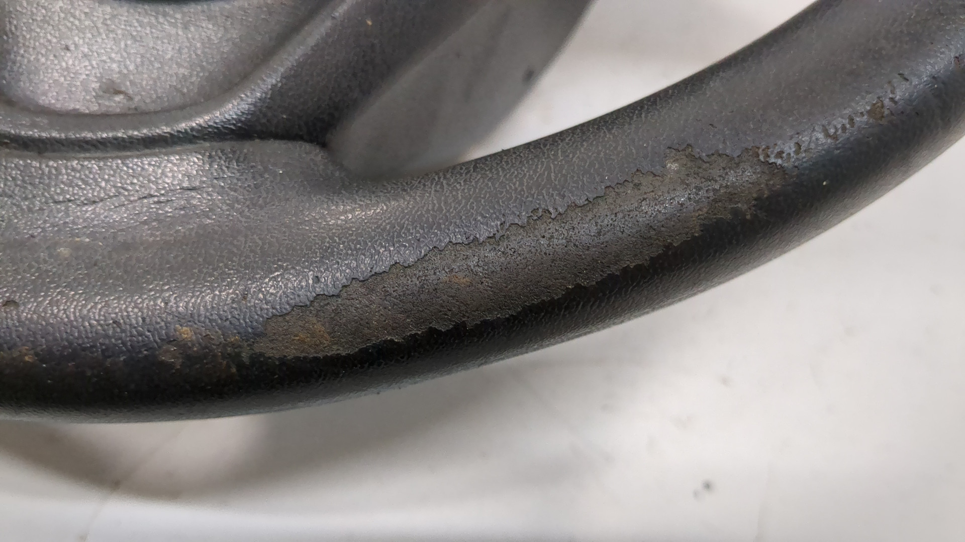 Рулевое колесо (руль)