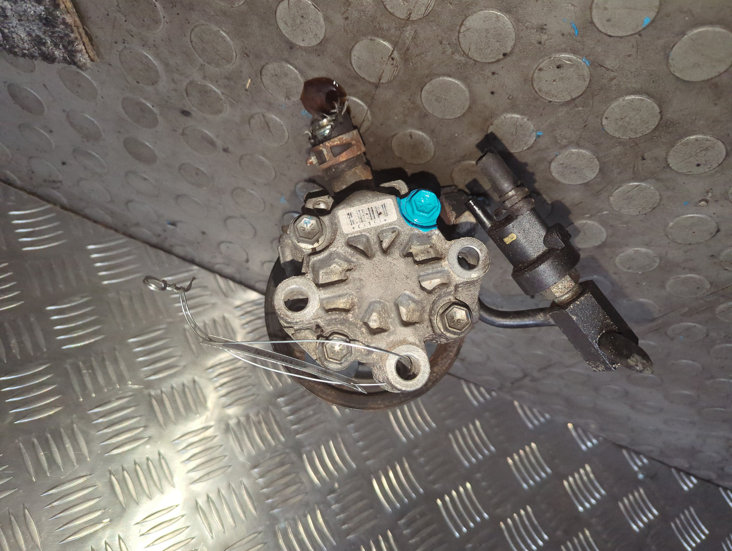 Насос ГУР (гидроусилитель руля)