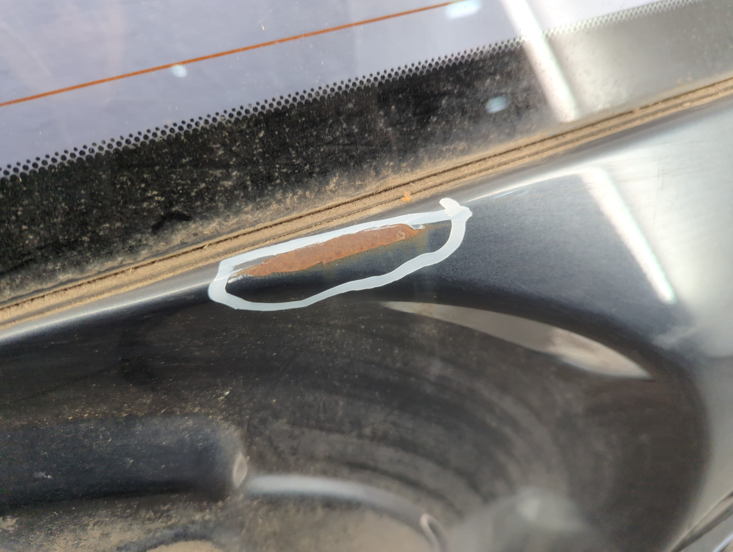 Дверь багажника