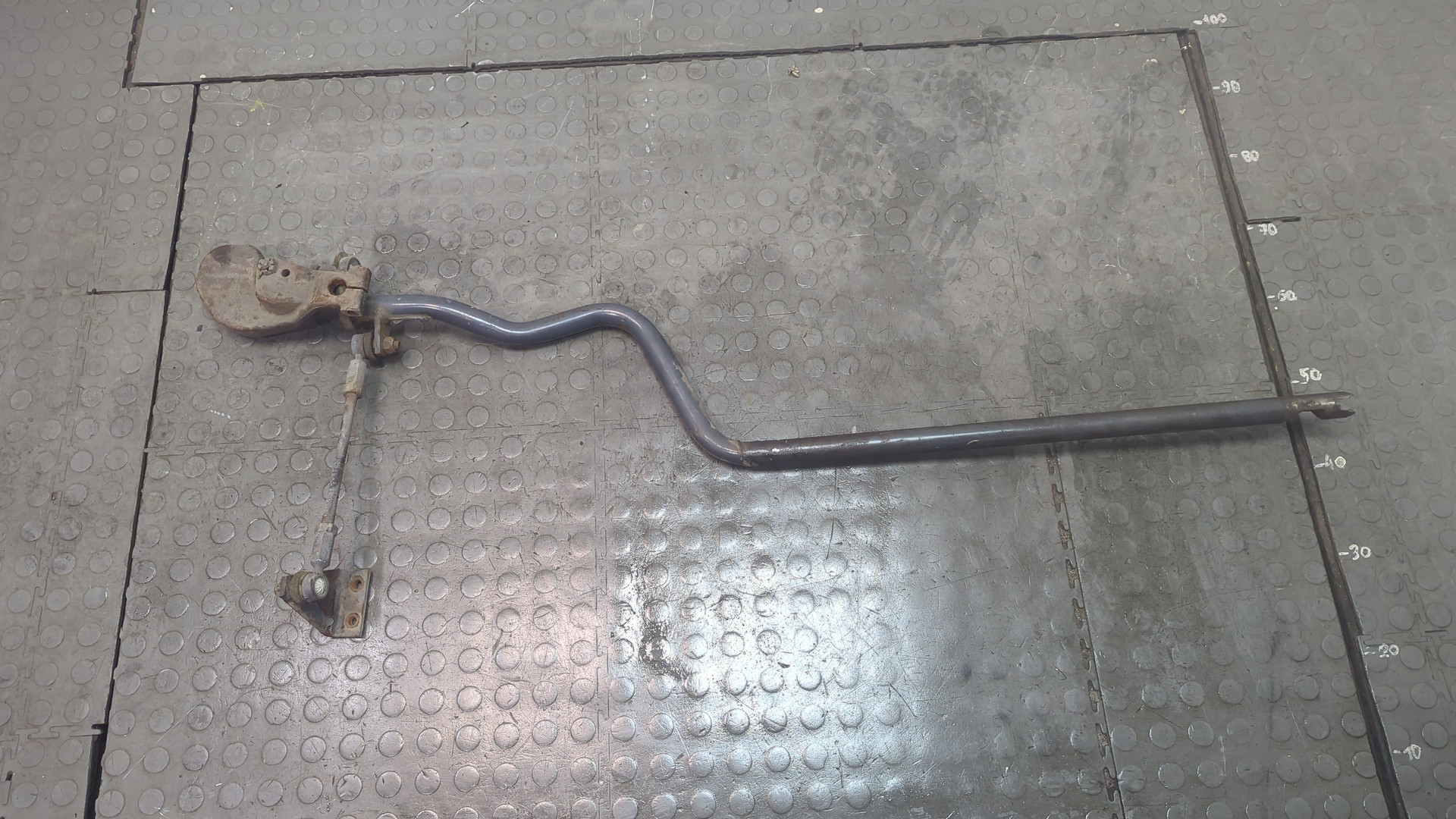 Кулиса МКПП / АКПП