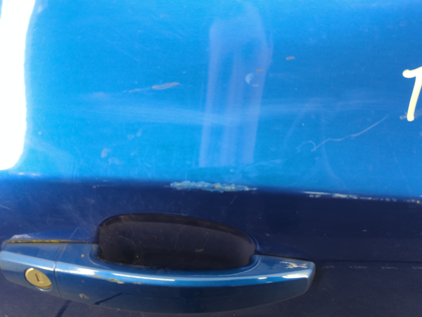 Дверь передняя правая