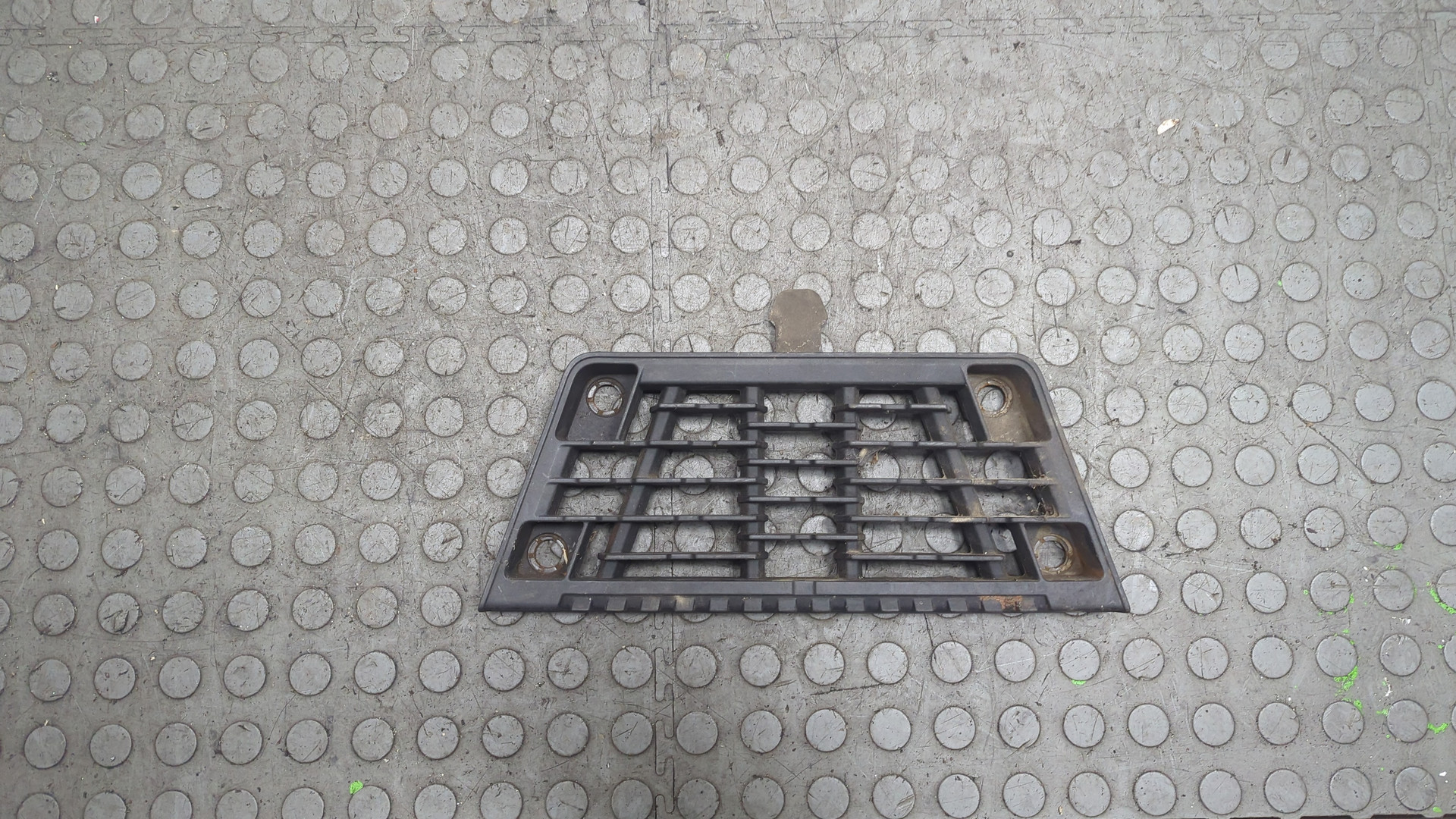 Накладка на подножку