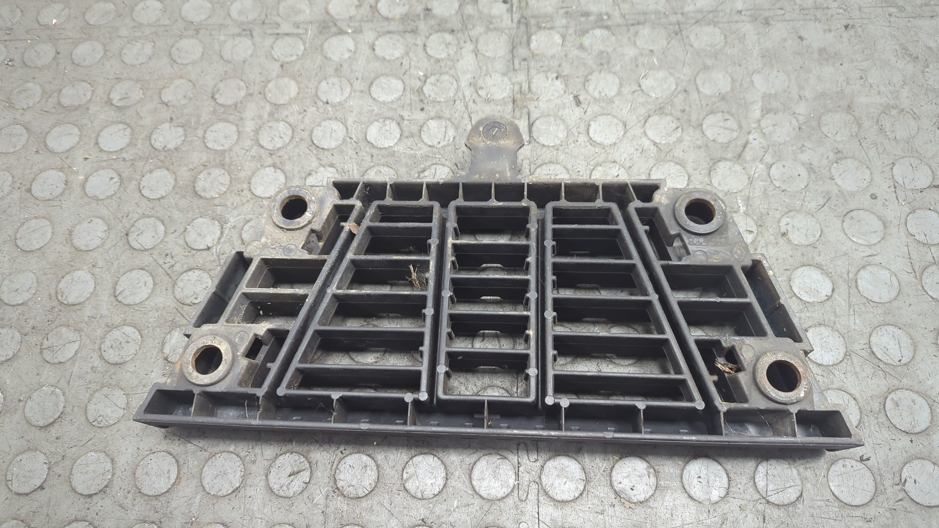 Накладка на подножку