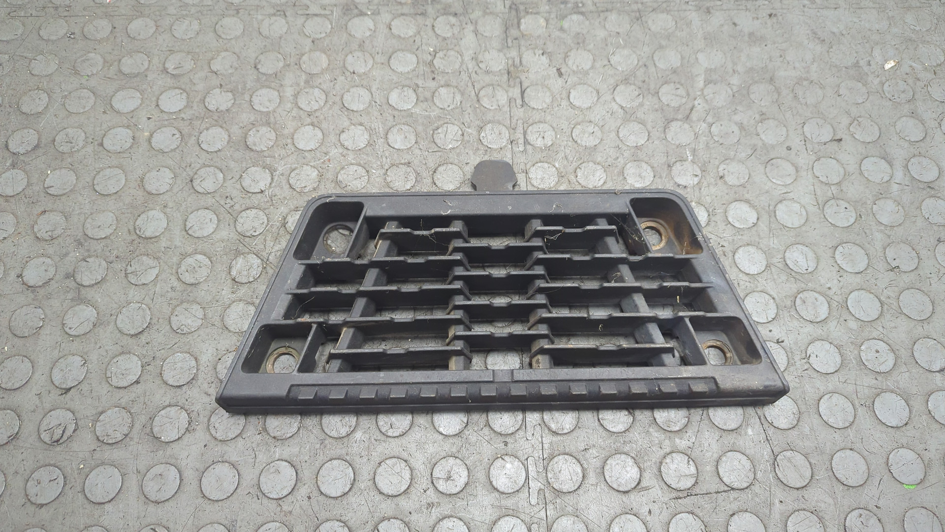 Накладка на подножку