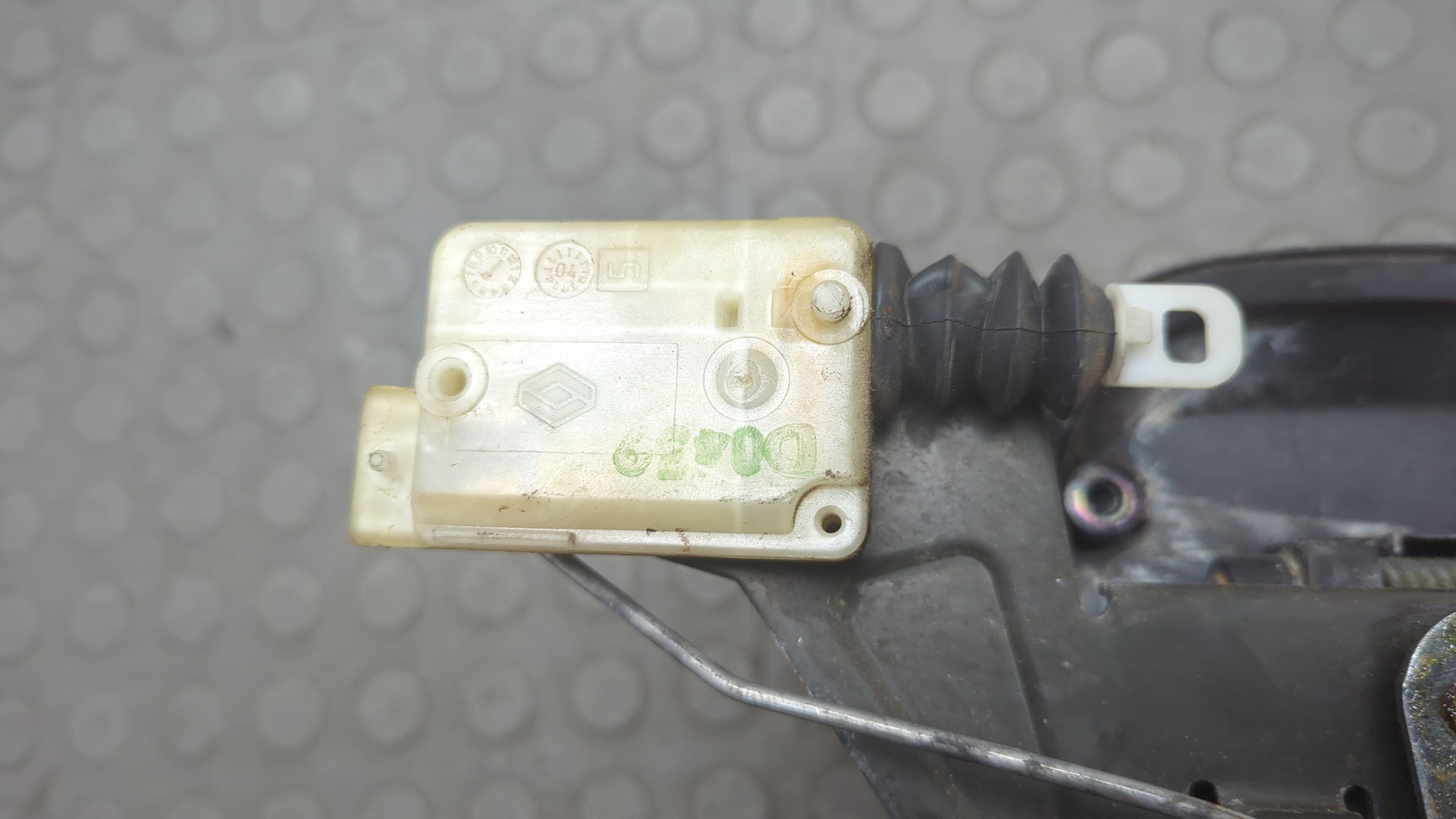 Ручка двери наружная