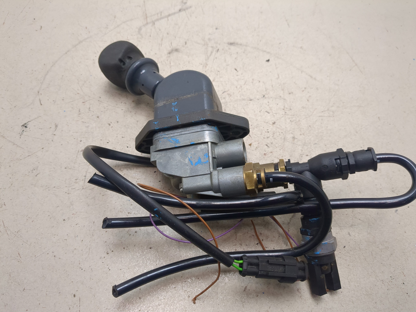 Рычаг стояночного тормоза