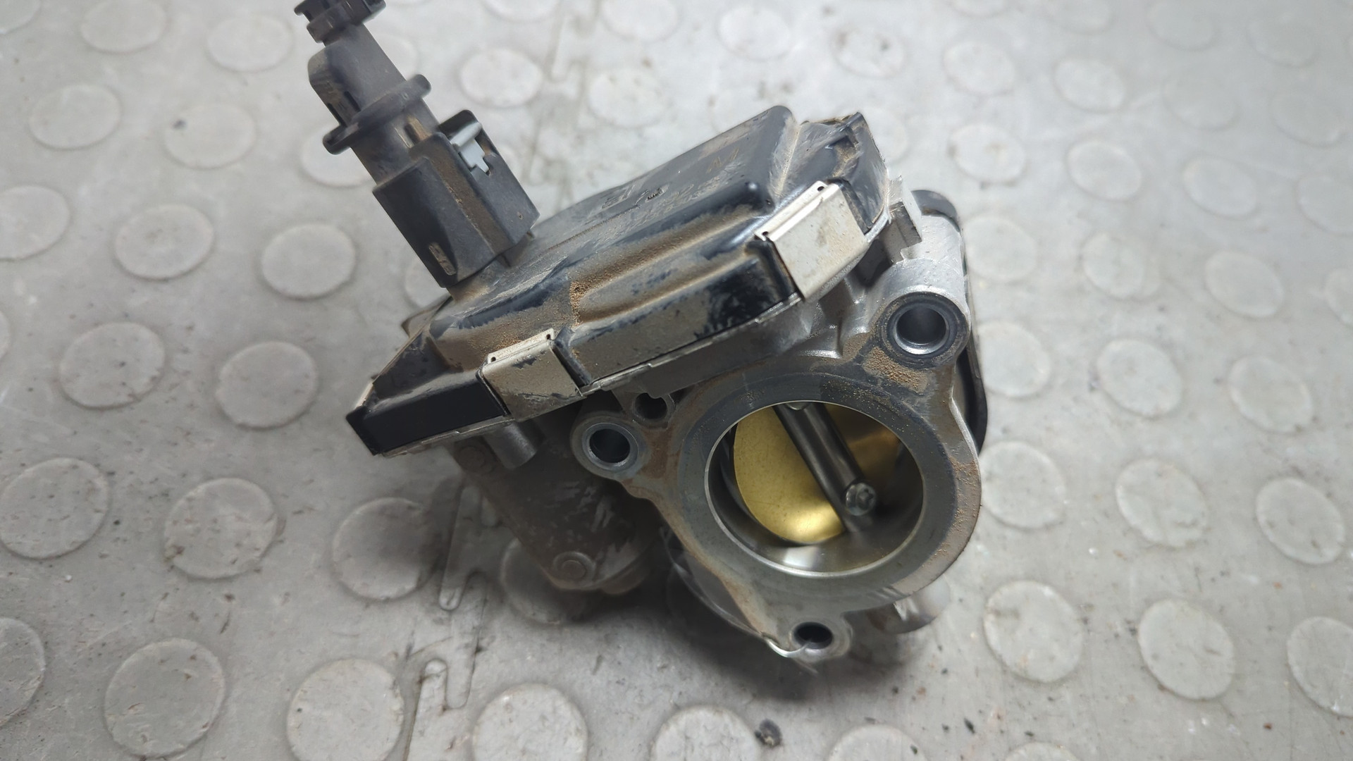 Заслонка дроссельная электрическая