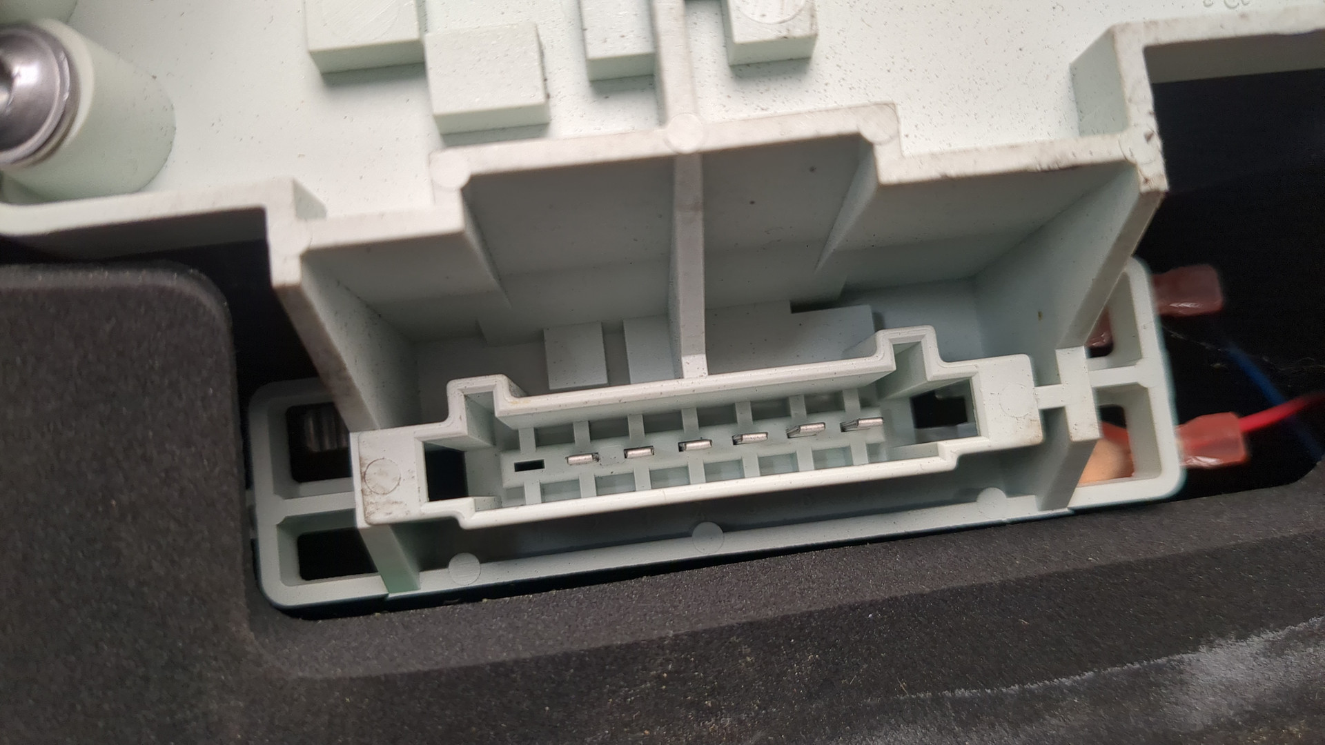 Фонарь задний правый