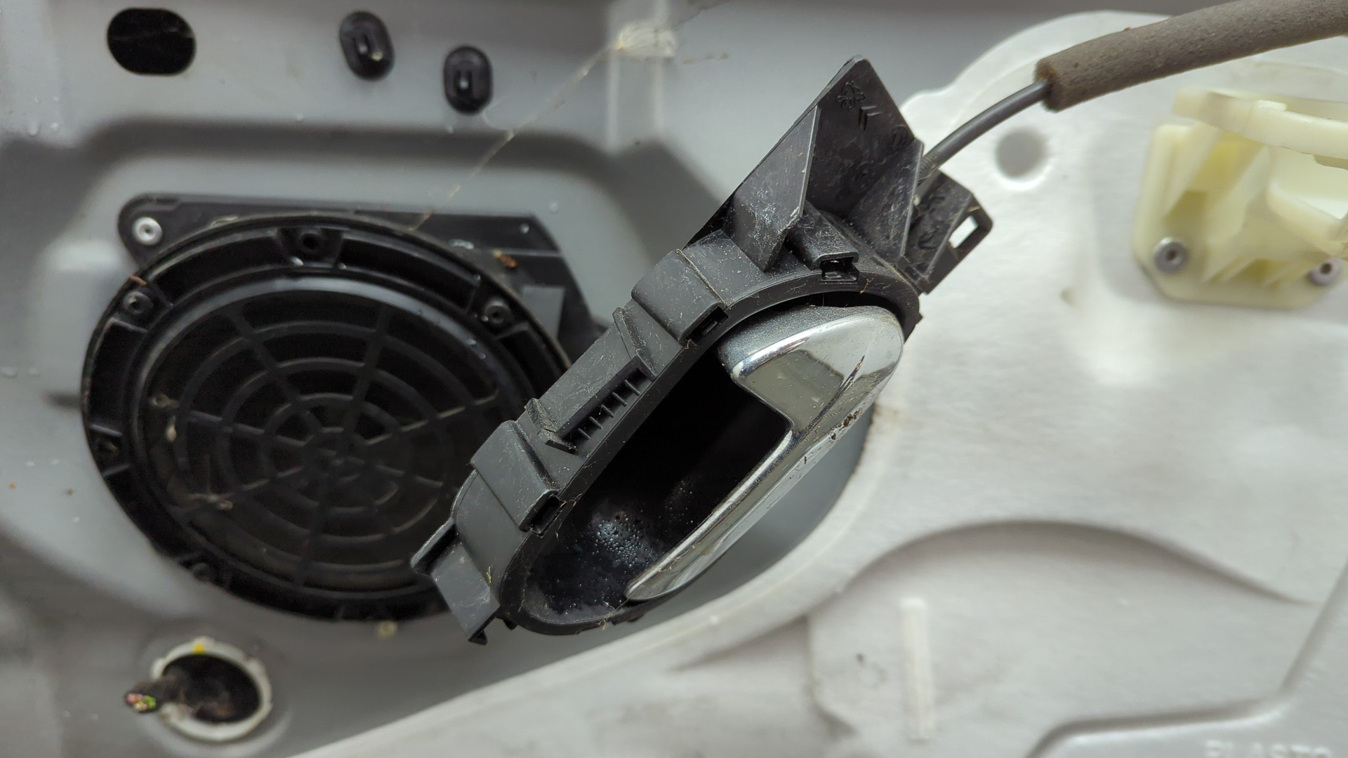 Дверь передняя правая