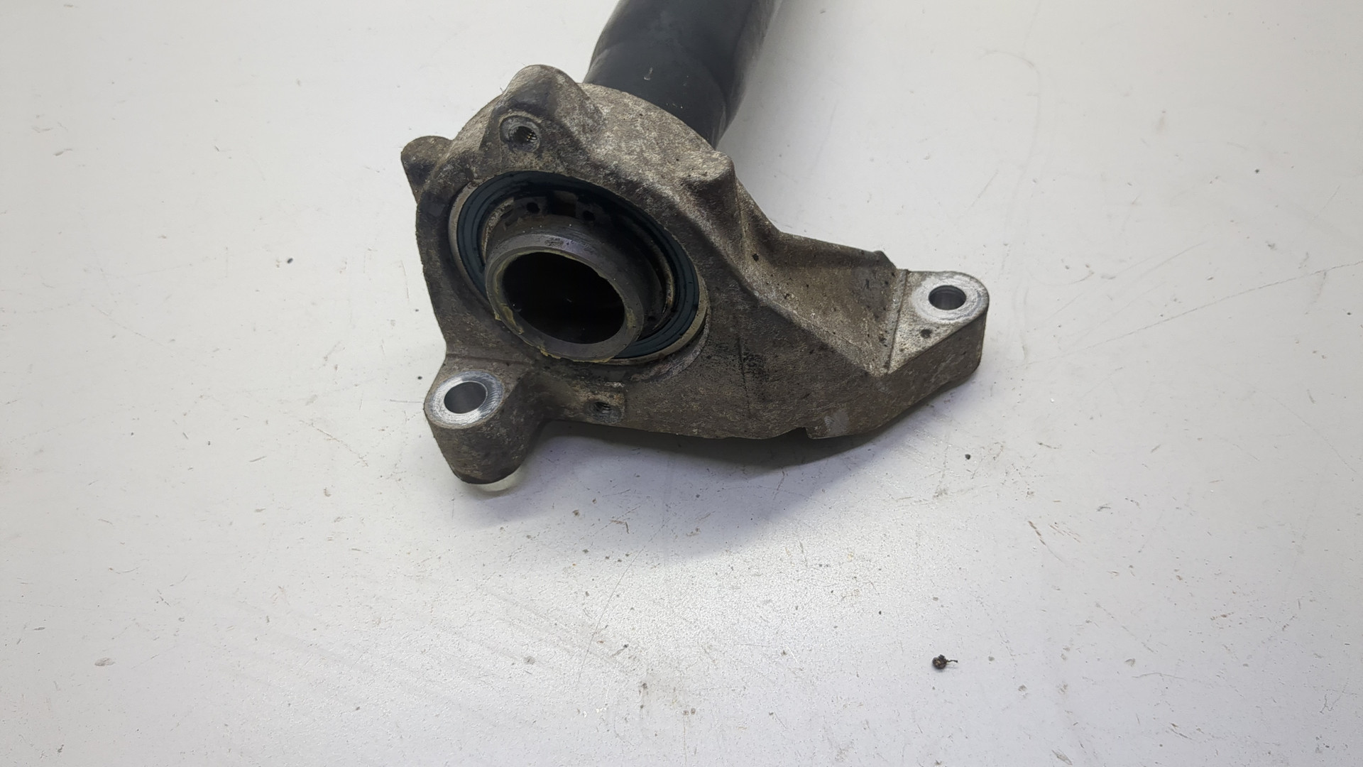 Полуось передняя правая