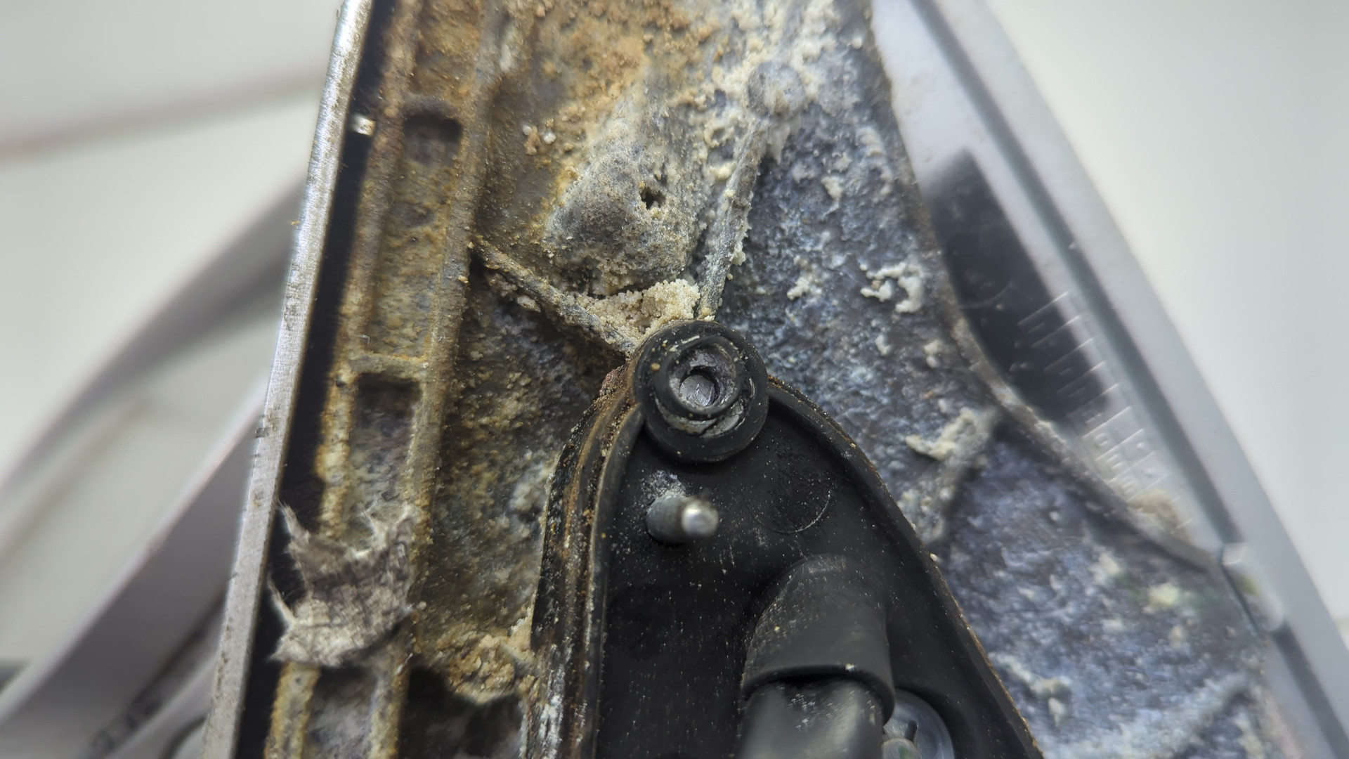 Зеркало левое электрическое