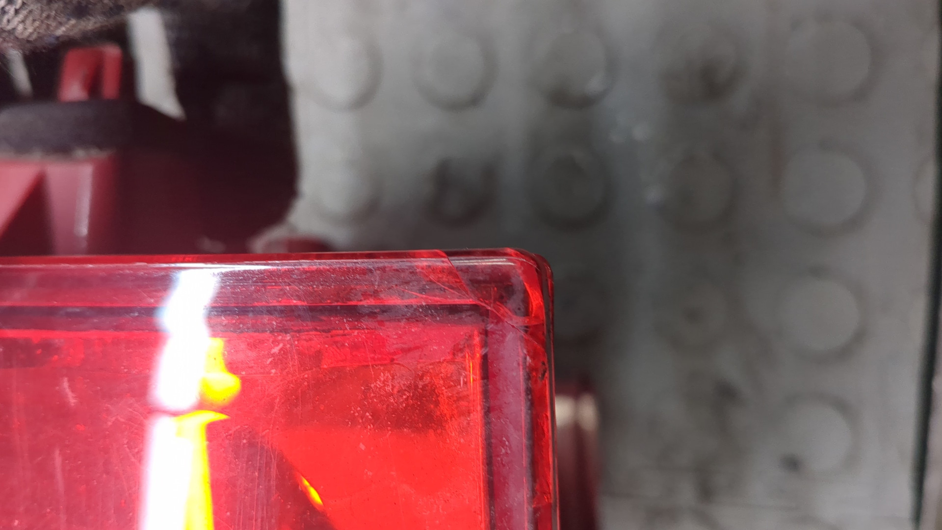 Фонарь задний правый