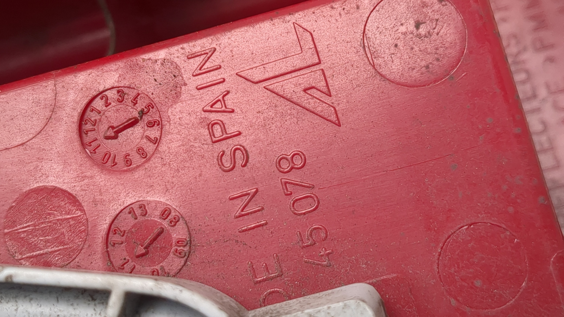 Фонарь задний правый