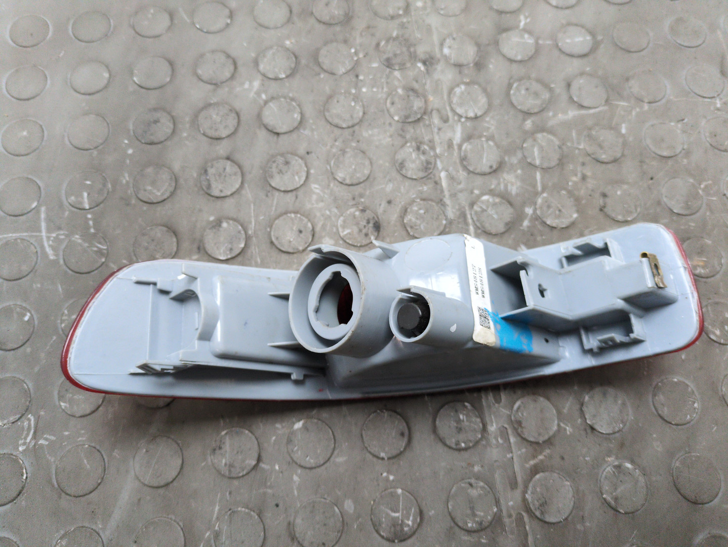 Фара противотуманная левая