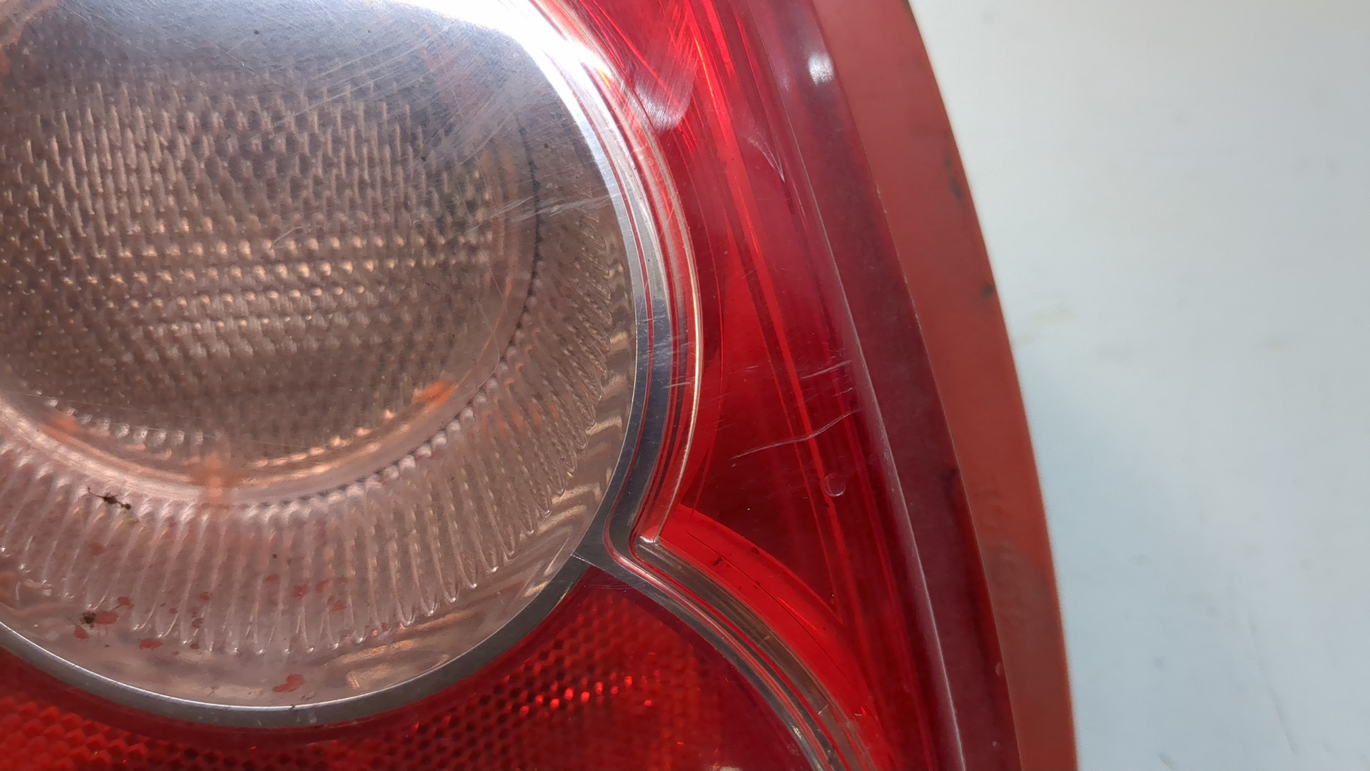 Фонарь задний левый