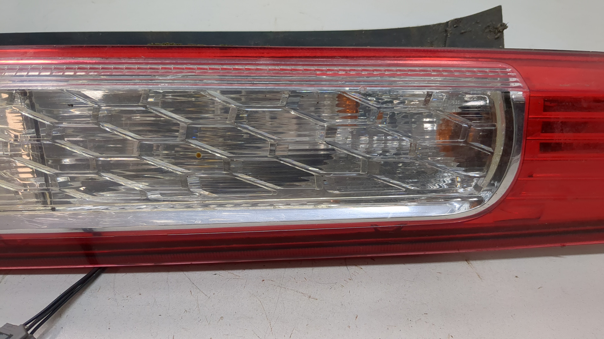 Фонарь задний правый