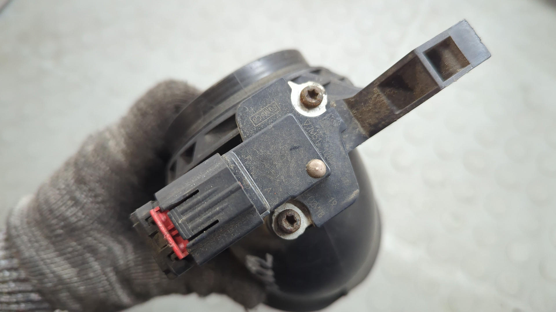 Патрубок воздушного фильтра