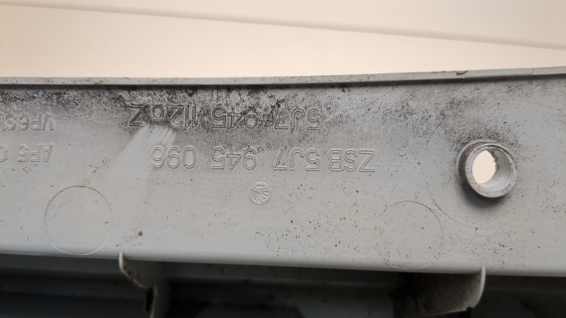 Фонарь задний правый