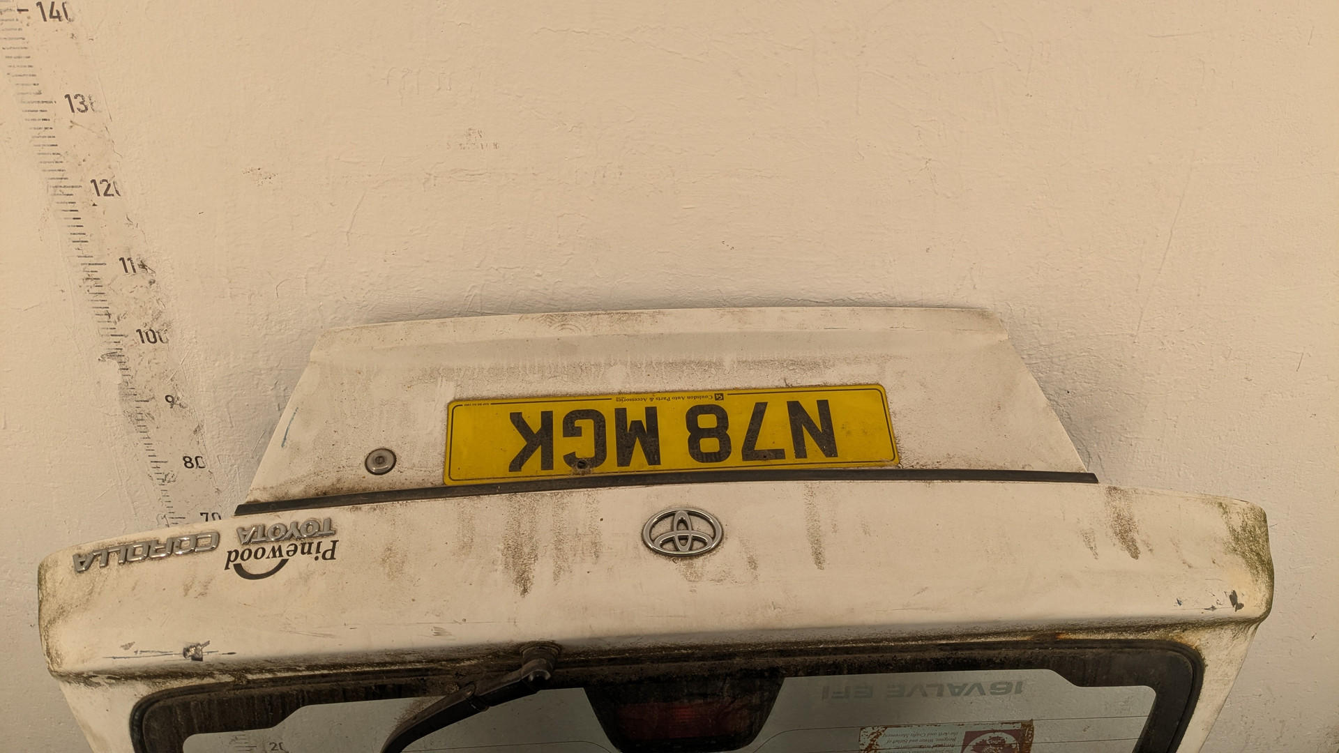 Дверь багажника