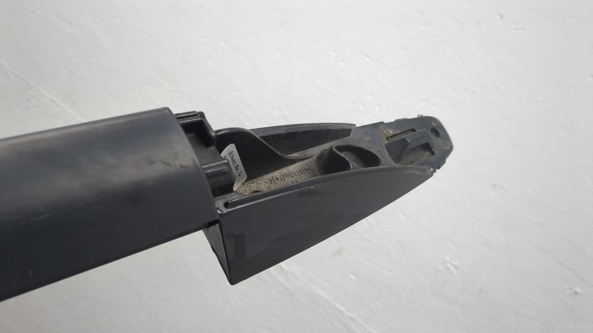 Рейлинг (релинг) правый (планка на крышу)