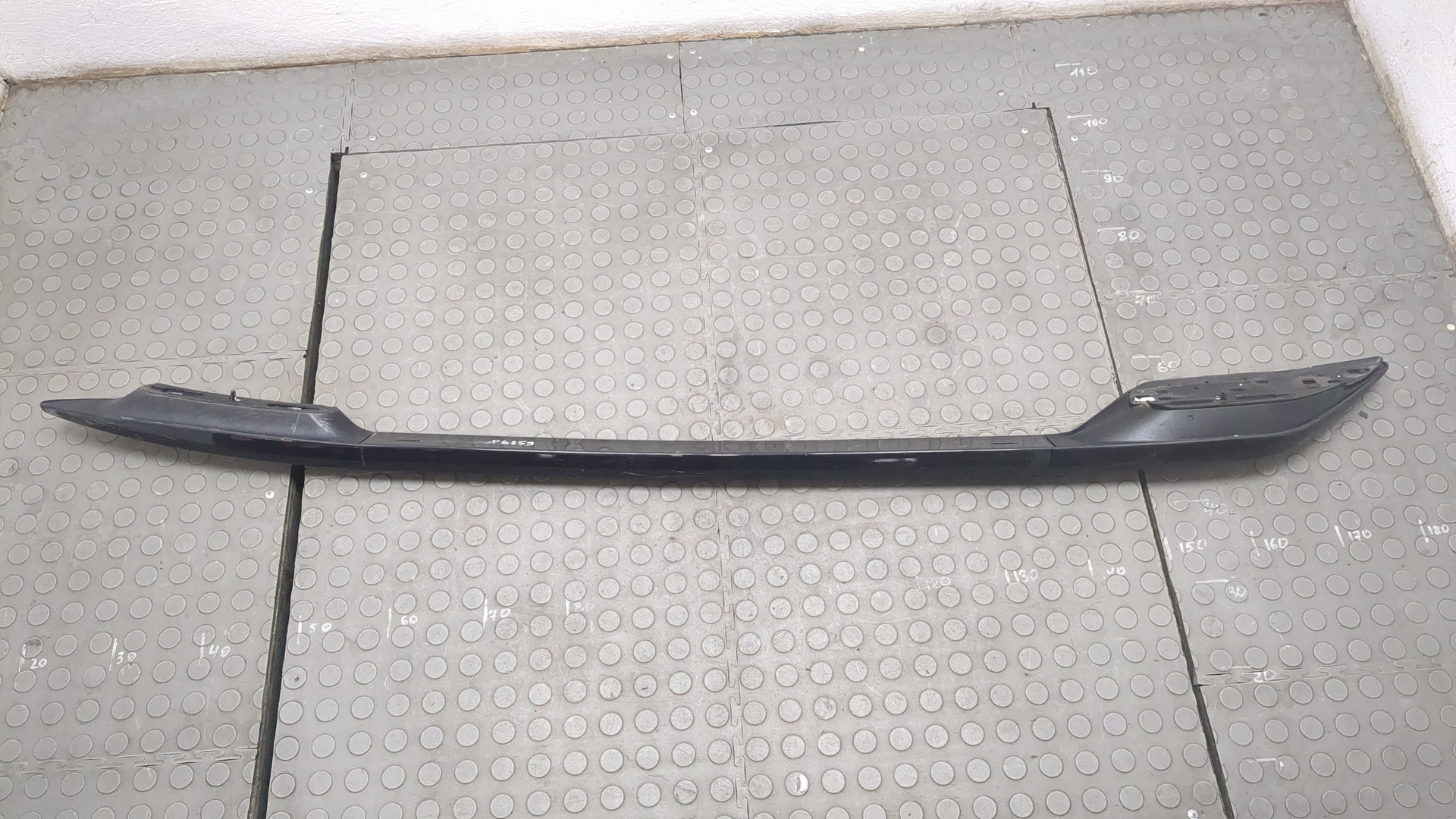 Рейлинг (релинг) левый (планка на крышу)