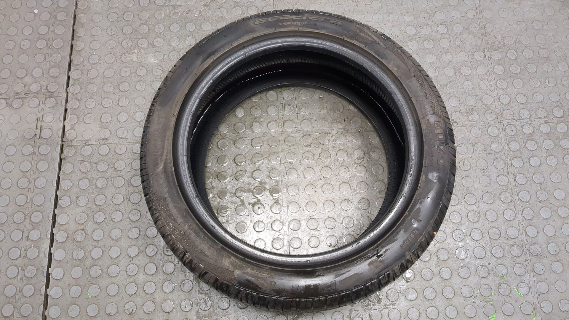 Шины комплект (4 шт.)