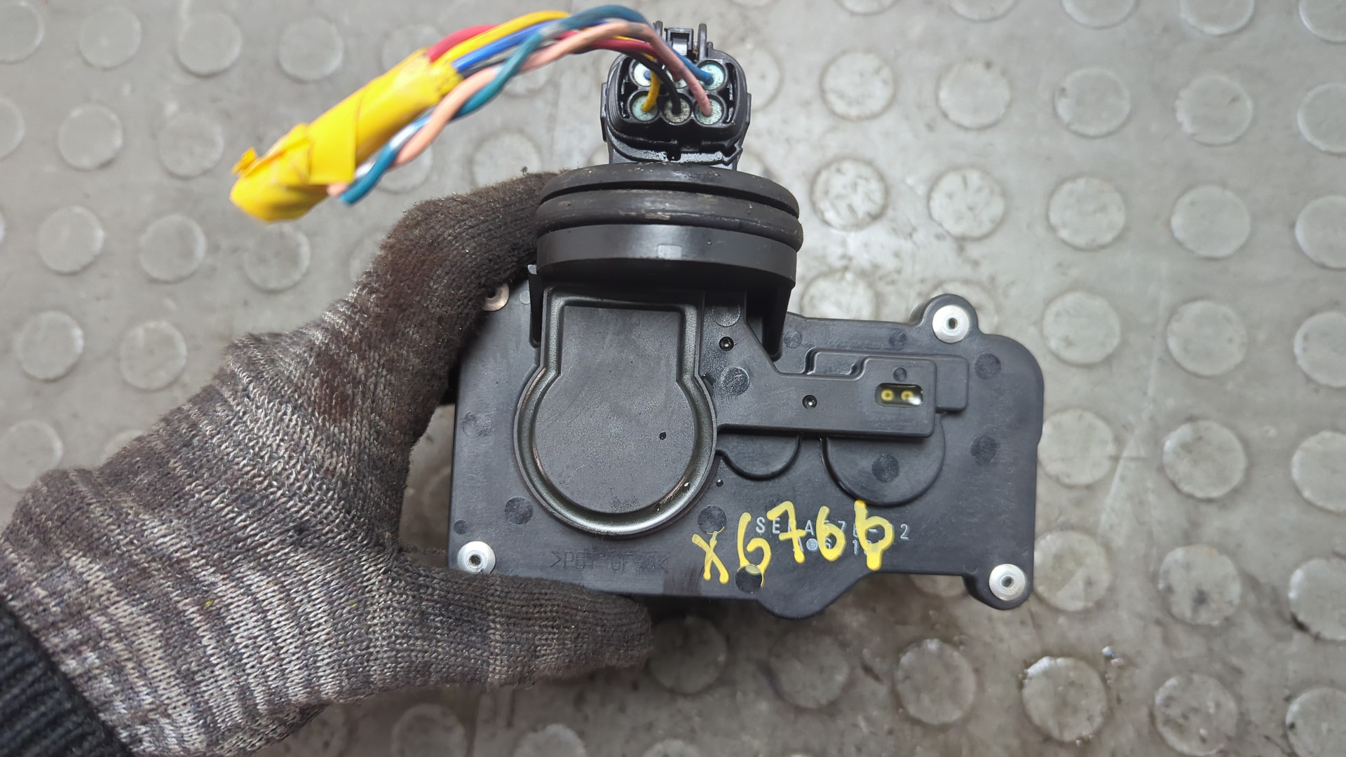 Заслонка дроссельная электрическая