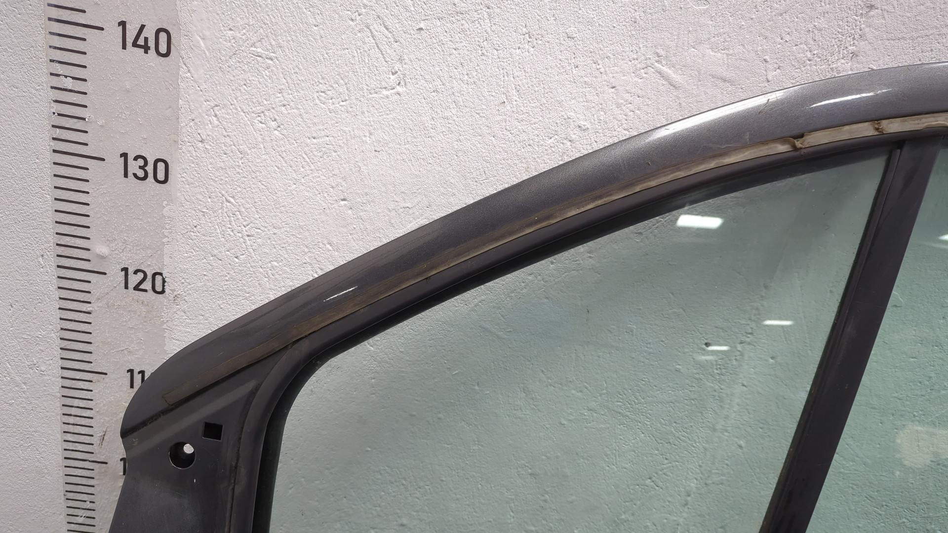 Дверь передняя левая