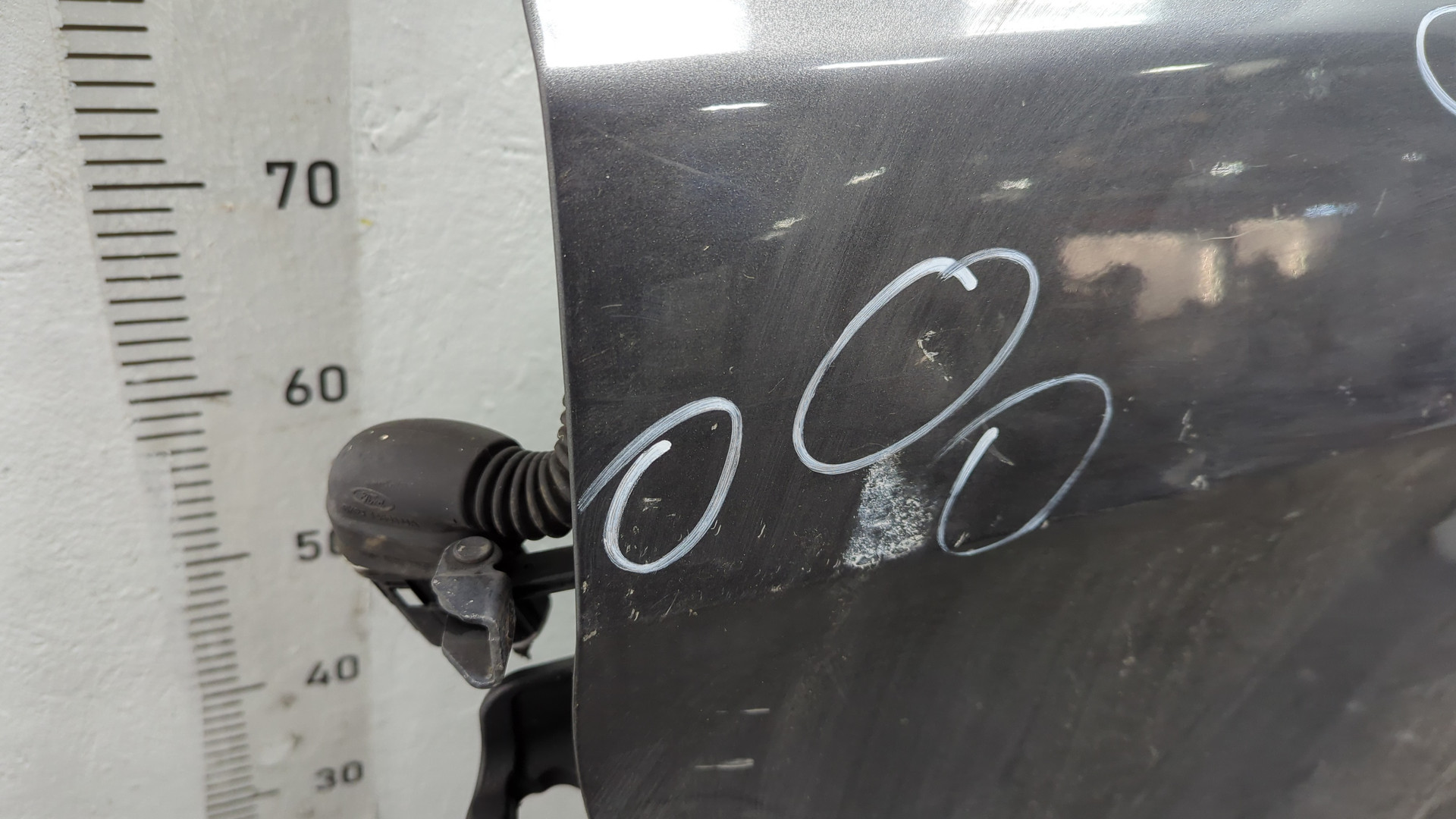 Дверь передняя левая