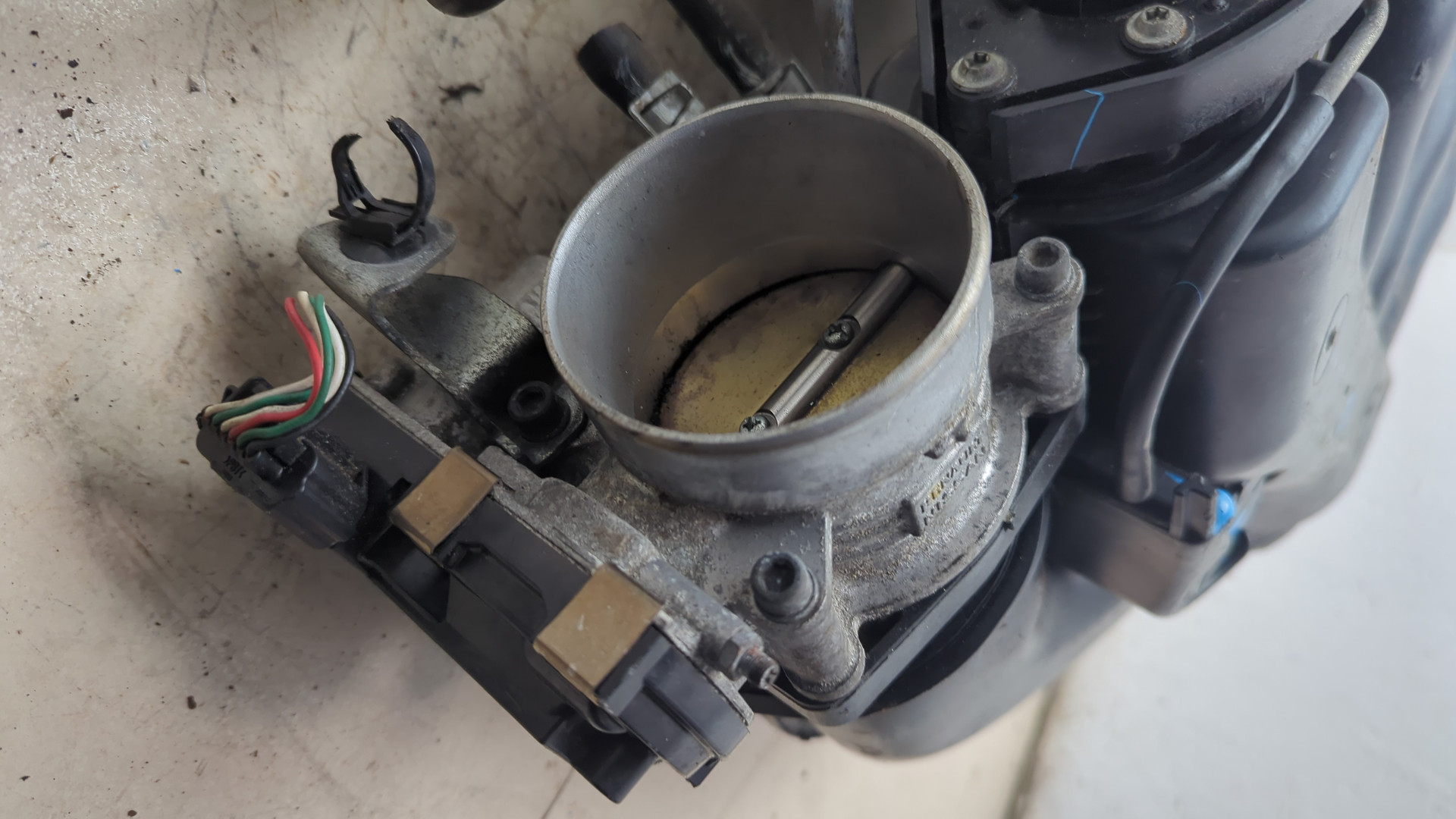 Коллектор впускной