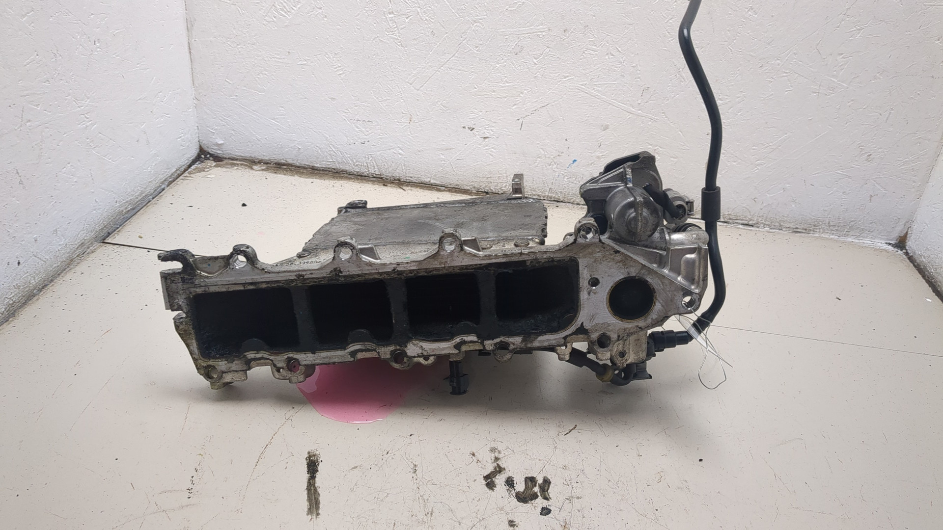 Коллектор впускной