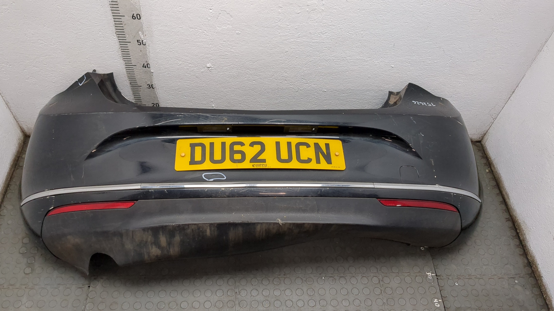 Бампер задний