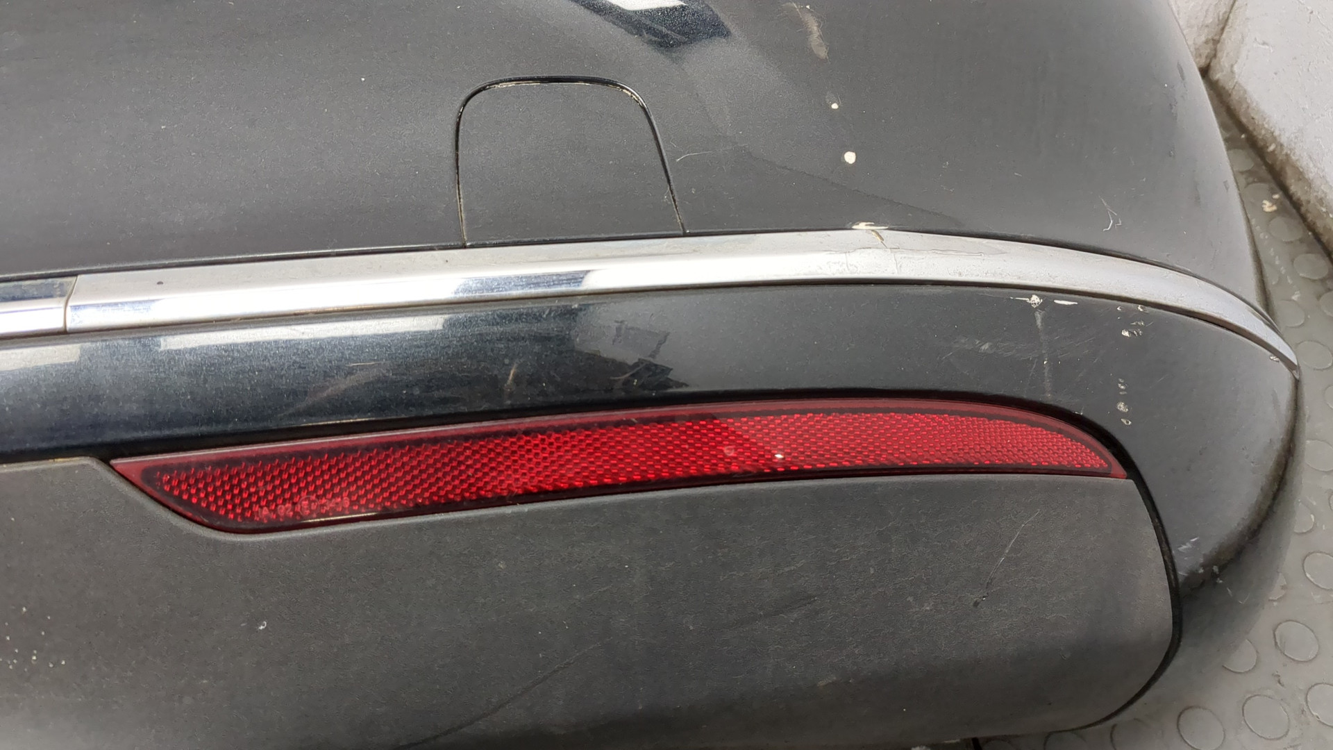 Бампер задний