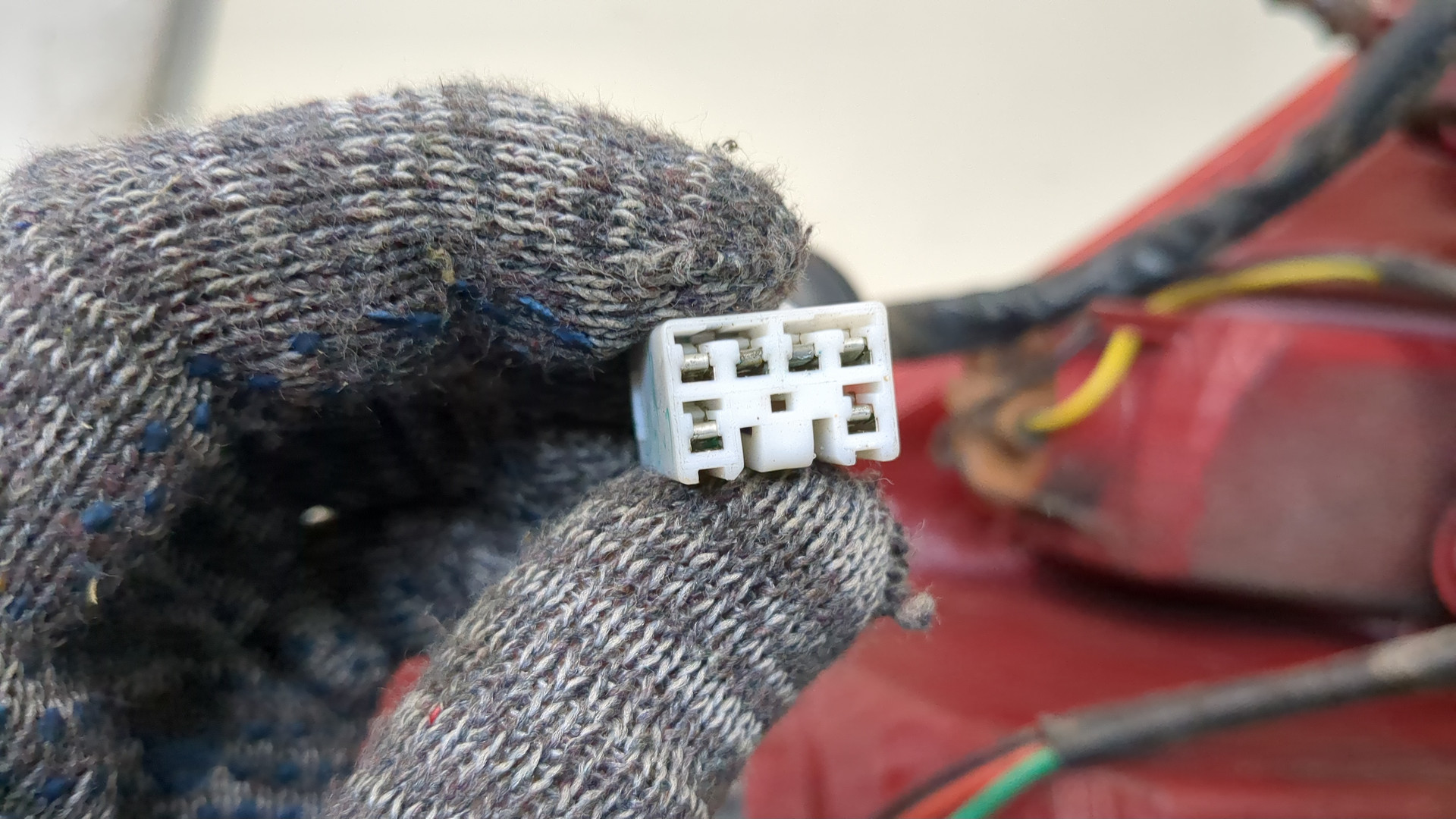 Фонарь задний левый