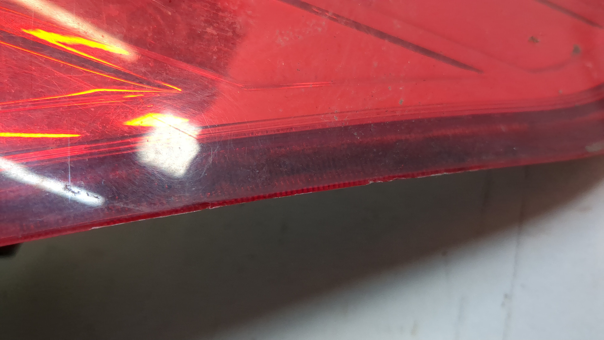 Фонарь задний правый