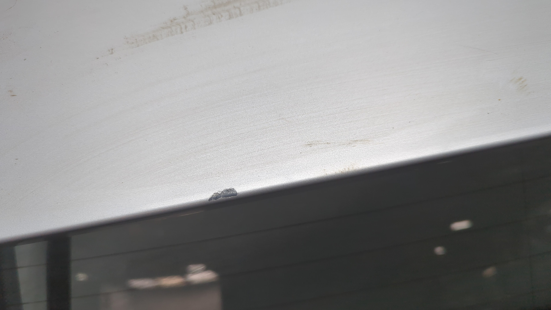 Дверь багажника