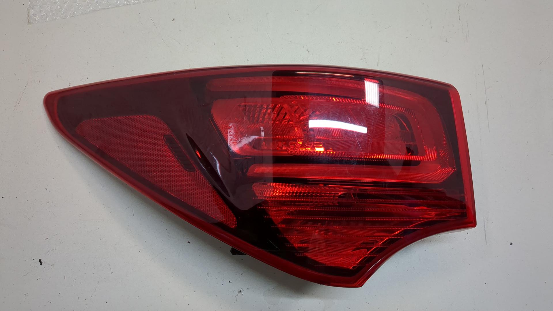 Фонарь задний левый