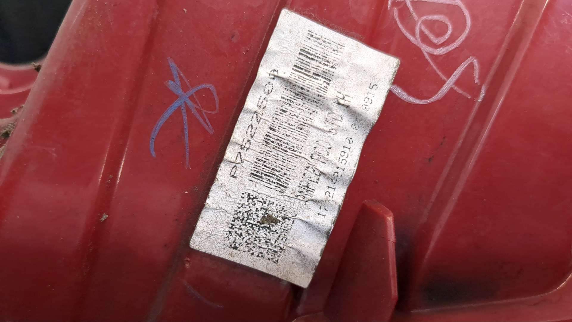 Фонарь задний левый