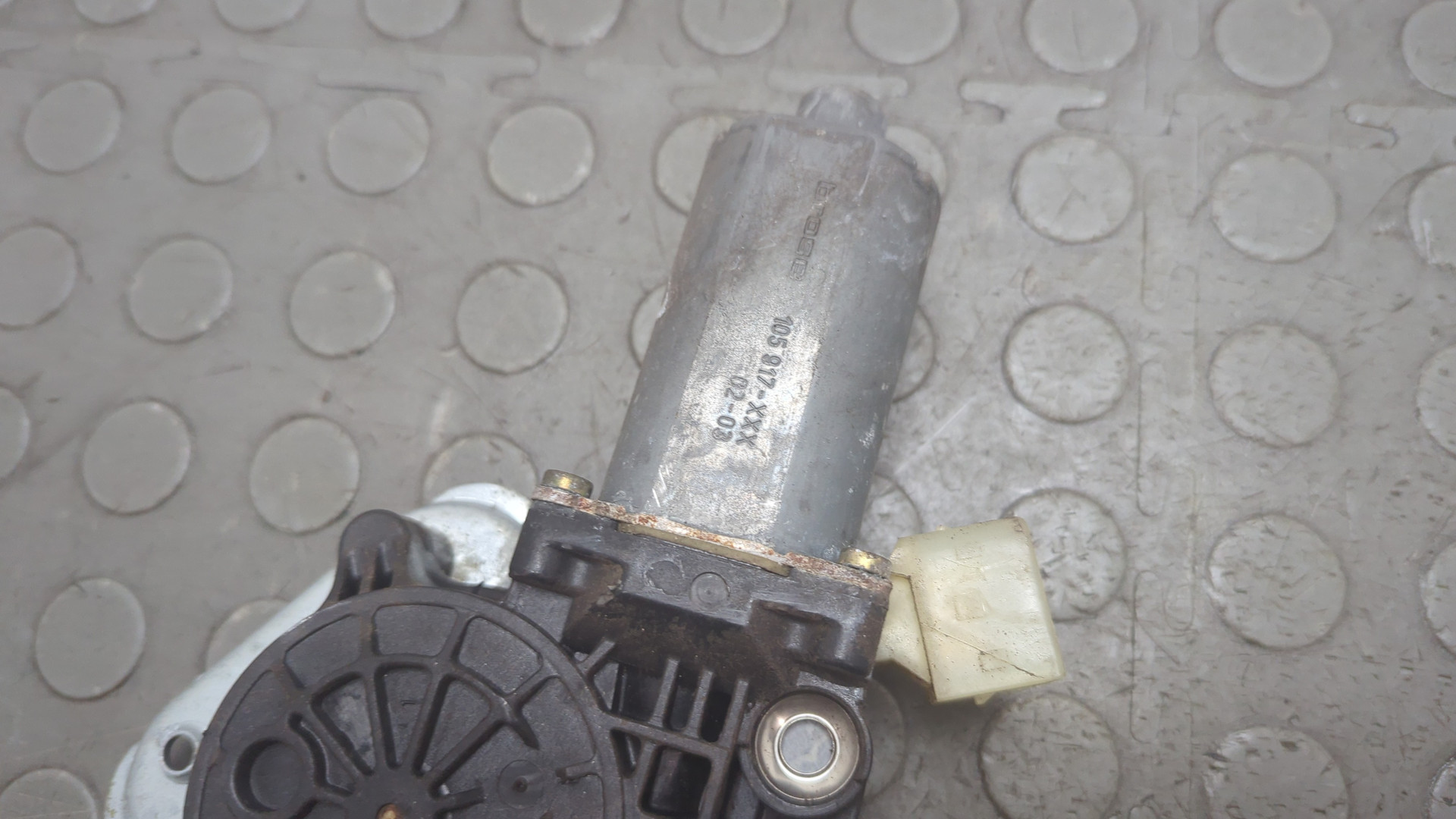 Стеклоподъемник электр. передний правый