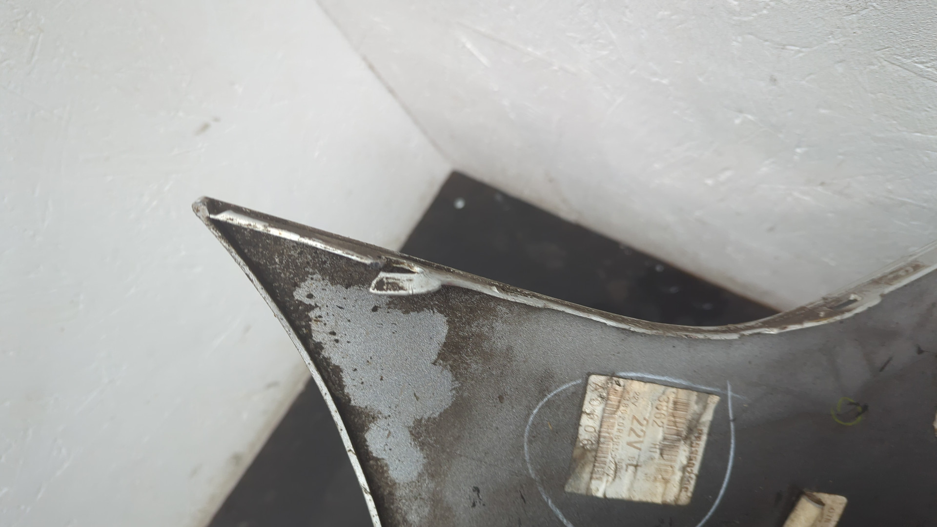 Бампер задний