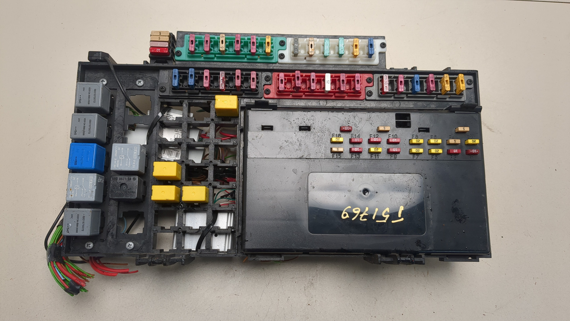 Блок предохранителей