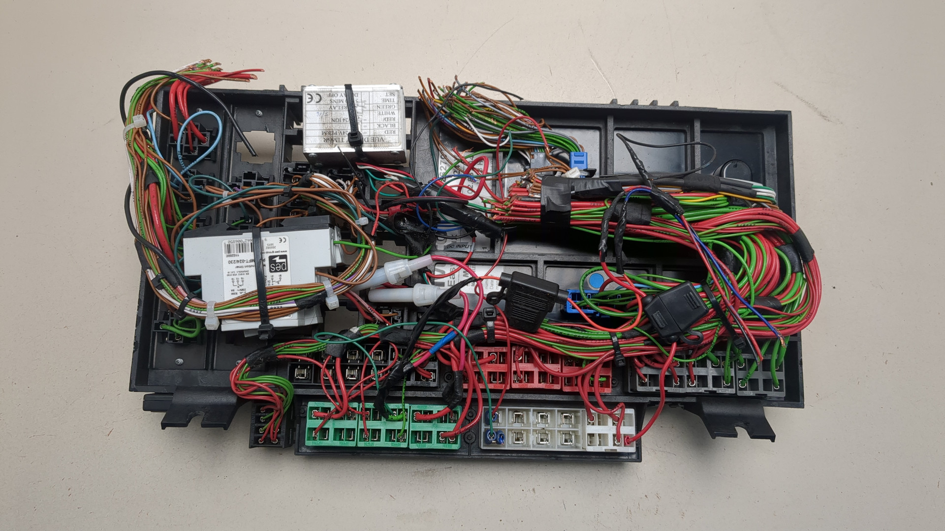 Блок предохранителей