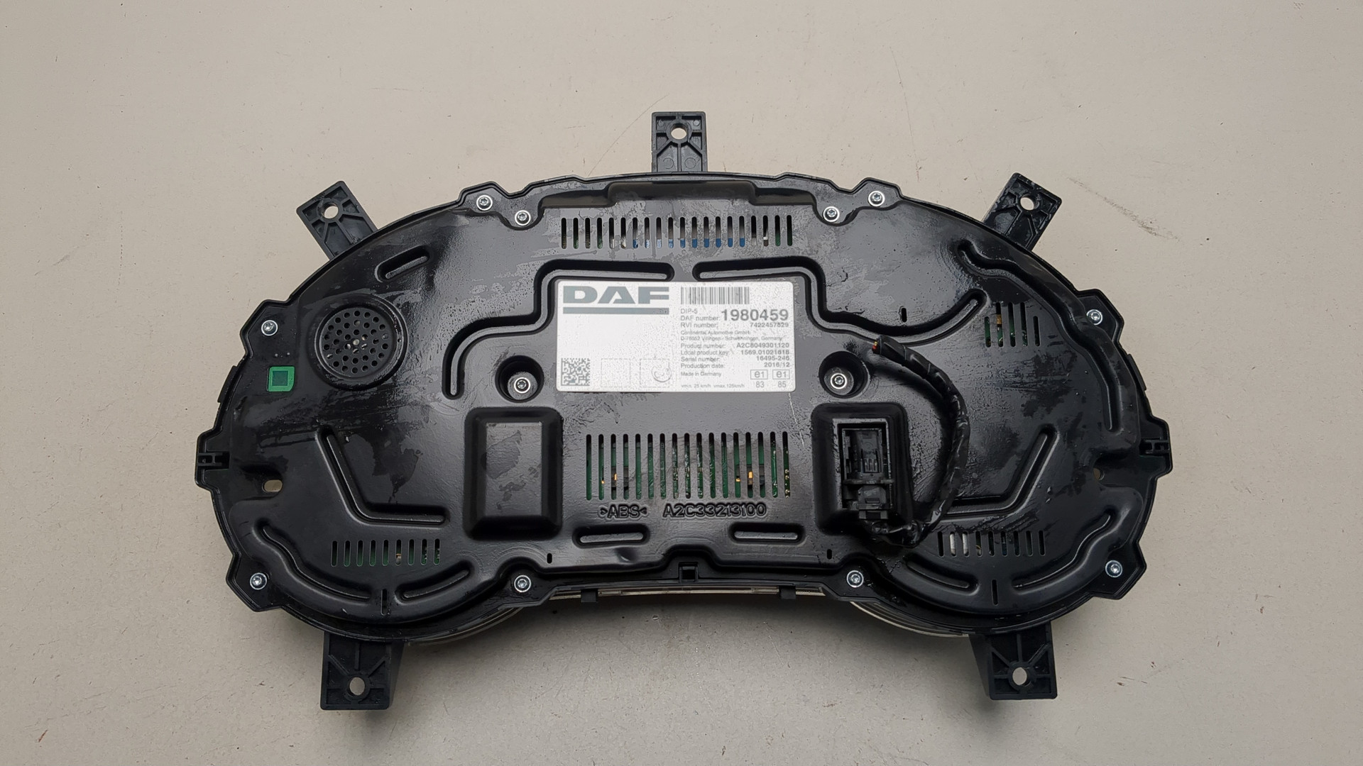 Панель приборов