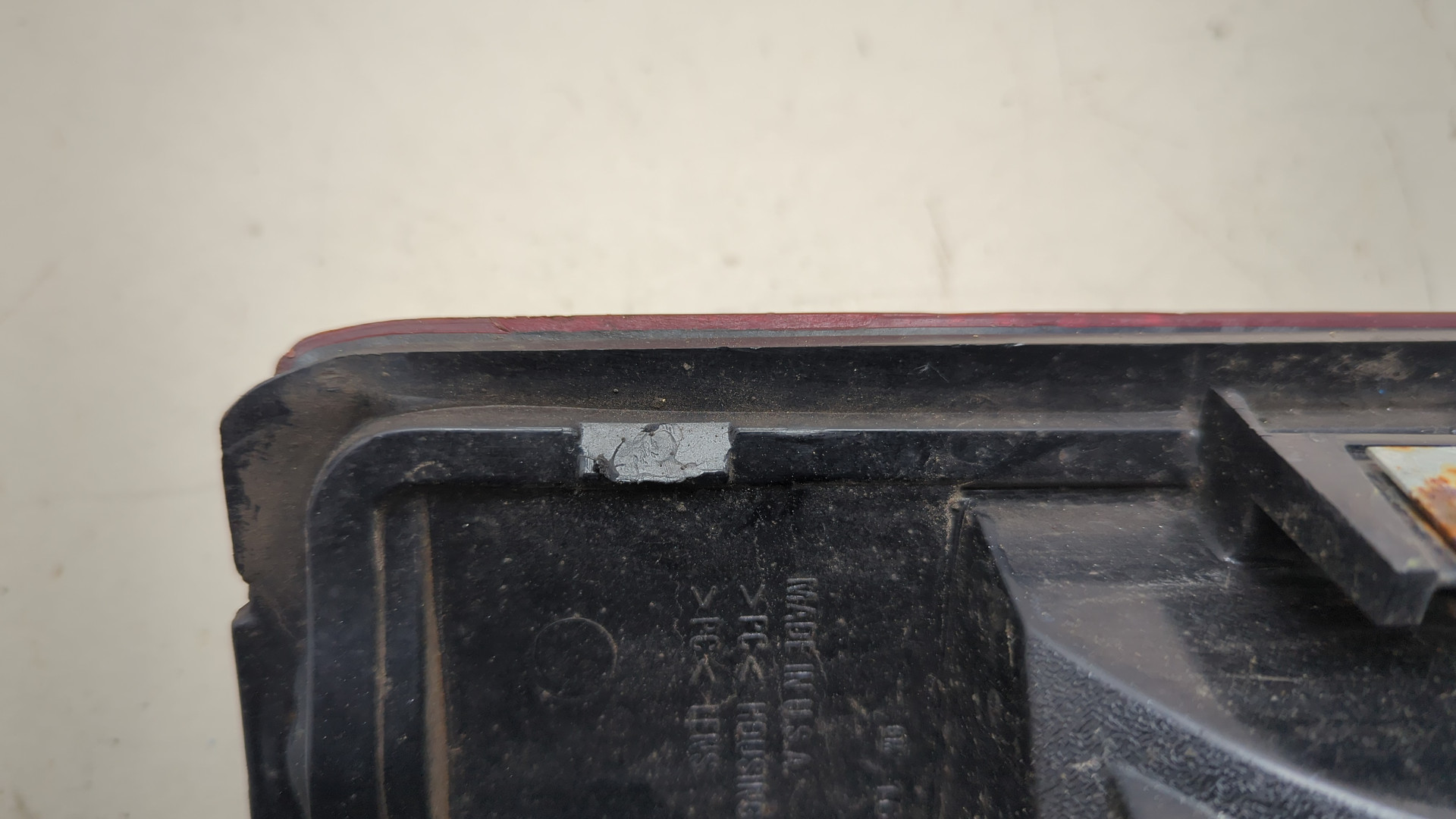 Фонарь задний левый