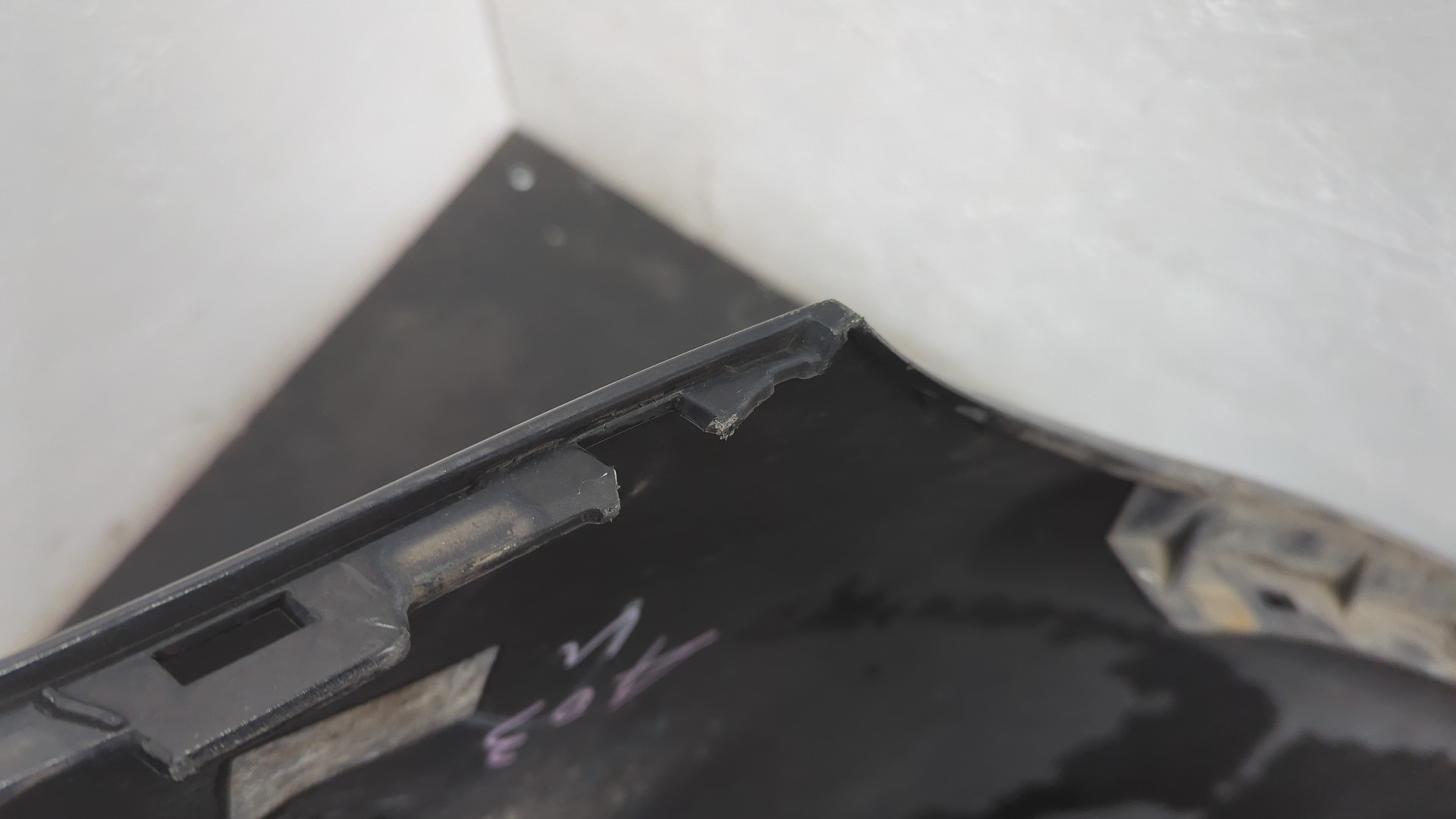 Бампер передний